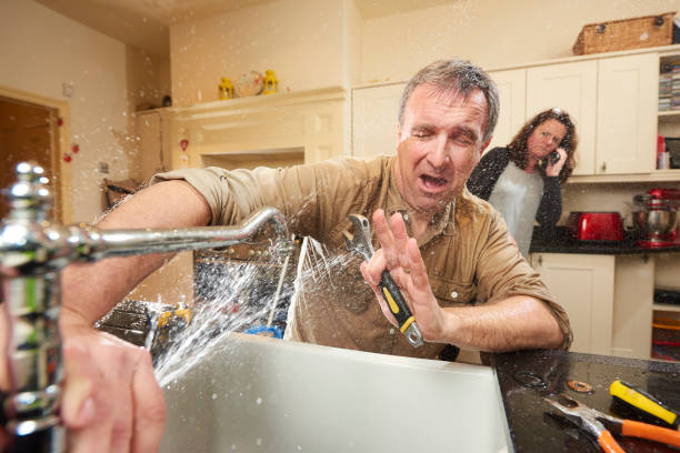 Best Water damage restoration near me  in Santa Paula, CA